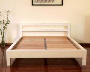 drveni krevet skala